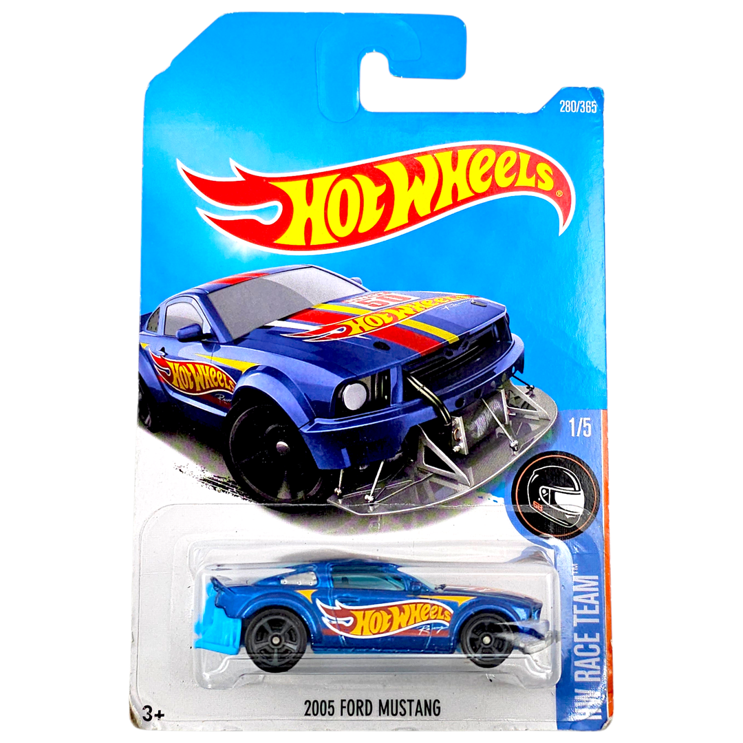 Hot Wheels - 2005 Ford Mustang - 2017 - Top CollectiblesDiecastHot Wheels