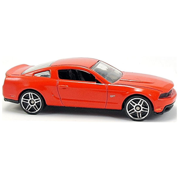 Hot Wheels - 2010 Ford Mustang GT - 2009 - Top CollectiblesDiecastHot Wheels