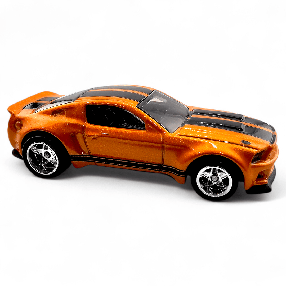 Hot Wheels - 2014 Custom Mustang - 2019 Cruise Boulevard Series - Top CollectiblesDiecastHot Wheels