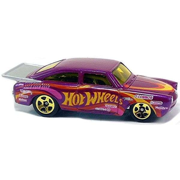 Hot Wheels - '65 Volkswagen Fastback - 2012 Cars of the Decades Series - Top CollectiblesDiecastHot Wheels