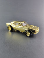 Hot Wheels - '67 Camaro - 1995 FAO Schwarz Gold Series Collection Series II *Limited to 4000 Units* - Top CollectiblesDiecastHot Wheels