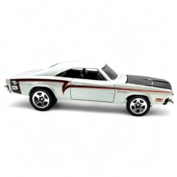 Hot Wheels - '69 Dodge Charger - 2009 *Kmart Exclusive* - Top CollectiblesDiecastHot Wheels
