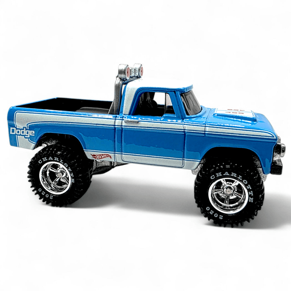 Hot Wheels - '70 Dodge Power Wagon - 2020 *20th Annual Hot Wheels Collectors Nationals Exclusive* - Top CollectiblesDiecastHot Wheels