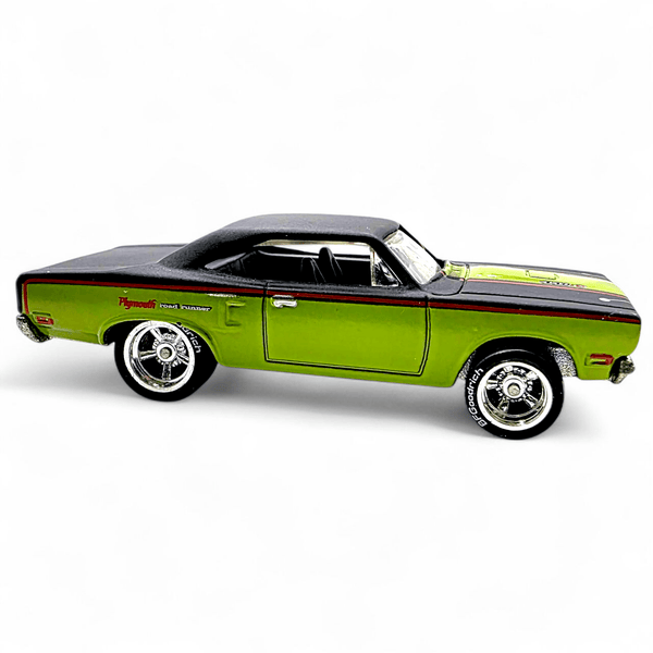 Hot Wheels - ’70 Plymouth Roadrunner - 2011 Mopar Garage Series - Top CollectiblesDiecastHot Wheels