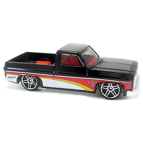 Hot Wheels - '83 Chevy Silverado - 2018 100 Years of Chevy Trucks Series - Top CollectiblesDiecastHot Wheels