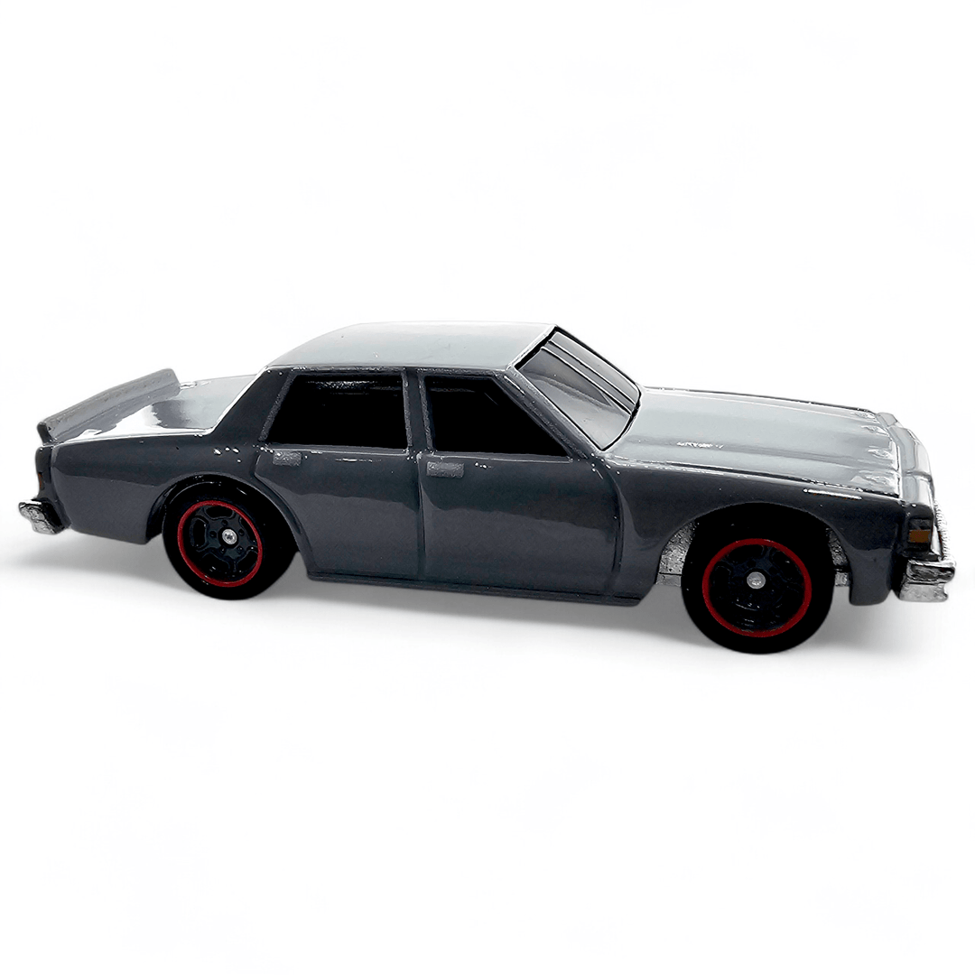 Hot Wheels - 87 Chevy Caprice - 2024 Fast & Furious Series - Top CollectiblesDiecastHot Wheels