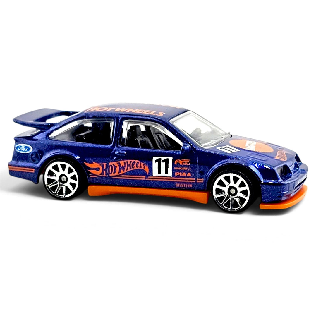 Hot Wheels - 87 Ford Sierra Cosworth - 2022 - Top CollectiblesDiecastHot Wheels