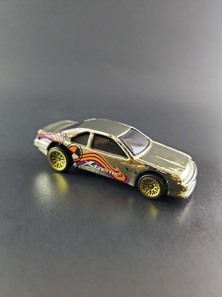 Hot Wheels - '90 T - Bird Stocker - 2000 - Top CollectiblesDiecastHot Wheels