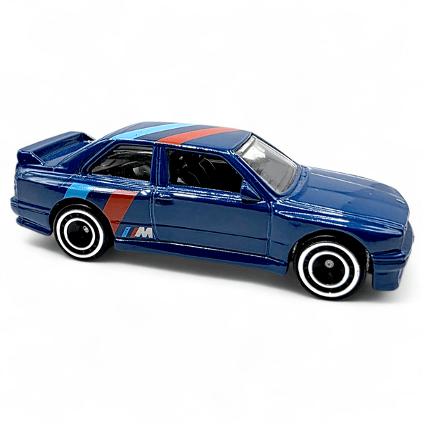 Hot Wheels - '92 BMW M3 - 2017 Modern Classics Series - Top CollectiblesDiecastHot Wheels
