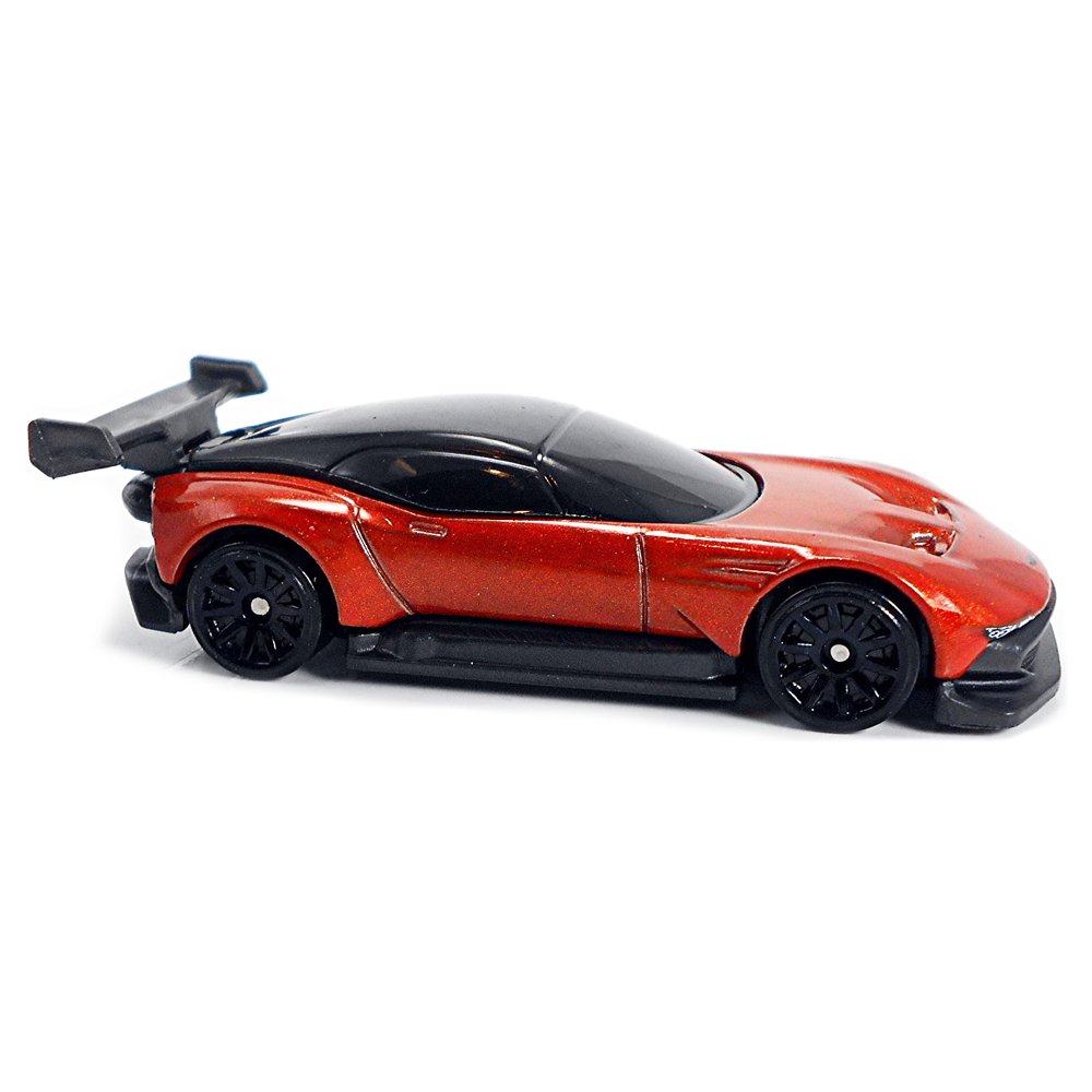 Hot Wheels - Aston Martin Vulcan - 2022 *5 - Pack Exclusive* - Top CollectiblesDiecastHot Wheels
