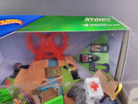 Hot Wheels - Beach Pier Playset - 2004 Atomix Series - Top CollectiblesDiecastHot Wheels