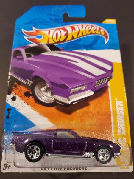 Hot Wheels - Blvd. Bruiser - 2011 - Top CollectiblesDiecastHot Wheels