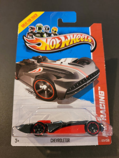 Hot Wheels - Chevrolator - 2013 - Top CollectiblesDiecastHot Wheels