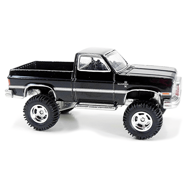 Hot Wheels - Chevy Silverado - 2015 Retro Entertainment Series - Top CollectiblesDiecastHot Wheels