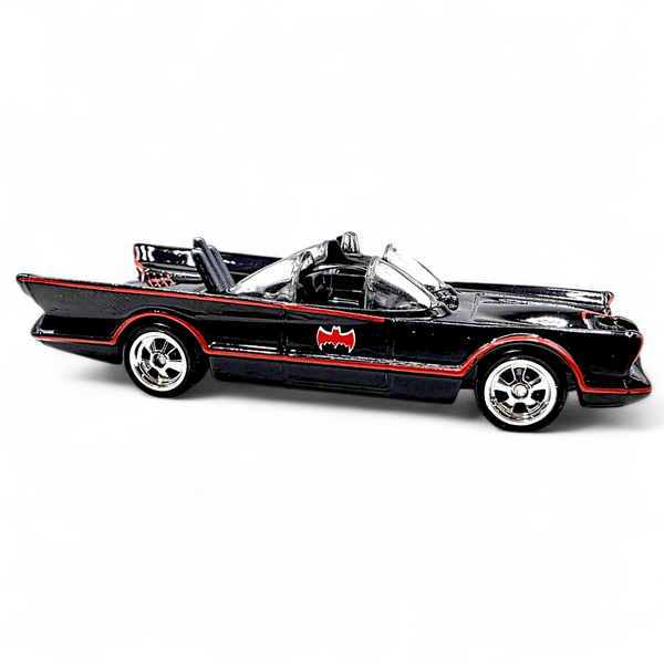 Hot Wheels - Classic TV Series Batmobile - 2013 Retro Entertainment Series - Top CollectiblesDiecastHot Wheels