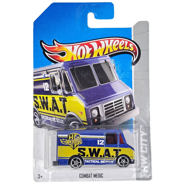 Hot Wheels - Combat Medic - 2013 - Top CollectiblesDiecastHot Wheels