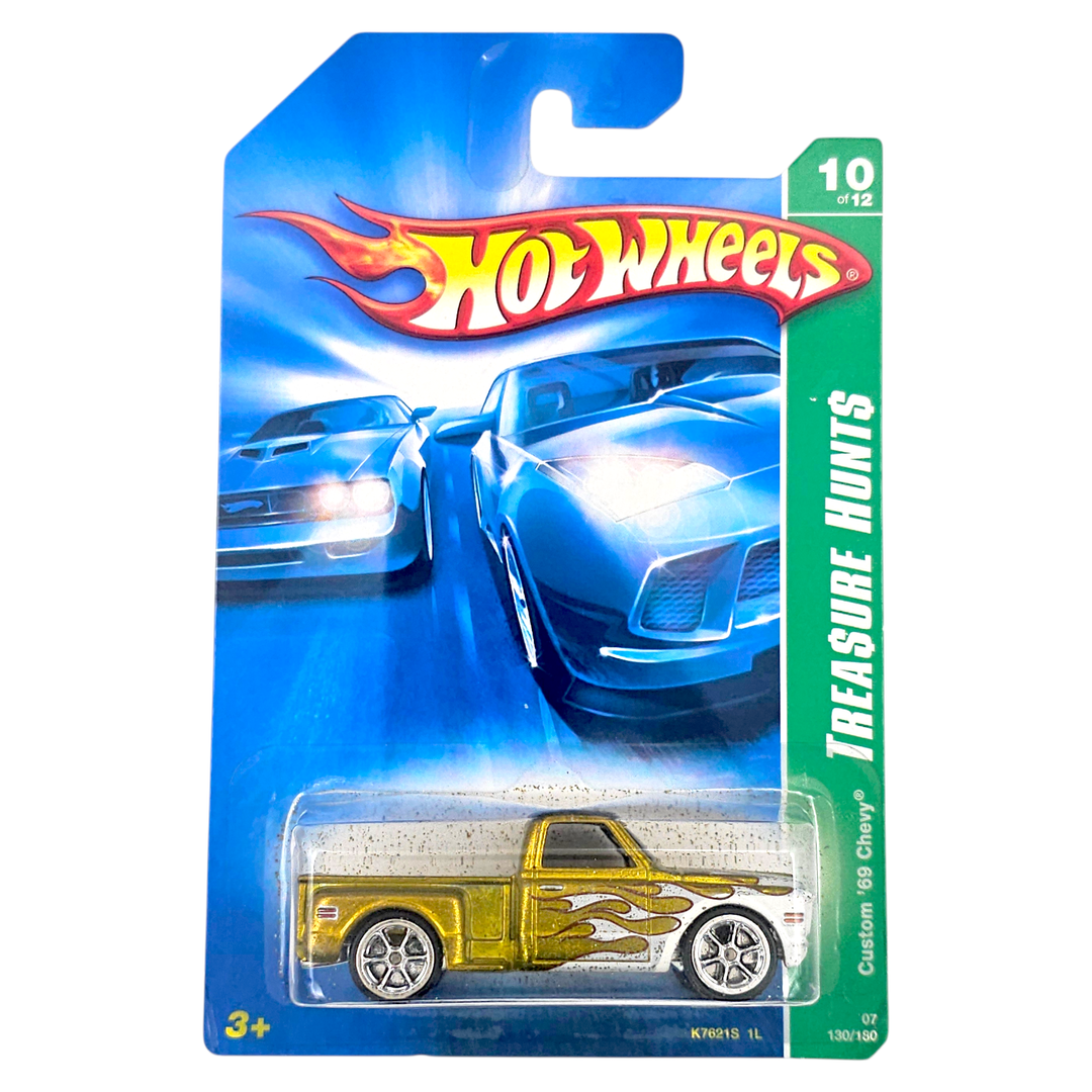 Hot Wheels - Custom '69 Chevy Pickup - 2007 *Super Treasure Hunt* - Top CollectiblesDiecastHot Wheels