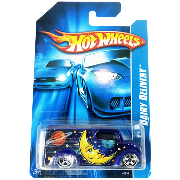 Hot Wheels - Dairy Delivery - 2006 *HWC Exclusive* w/ Protector - Top CollectiblesDiecastHot Wheels