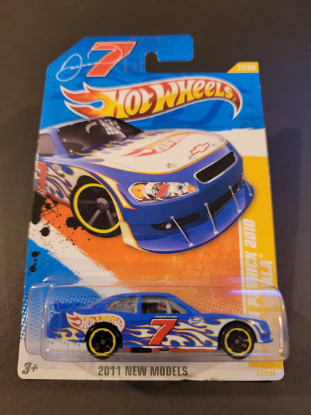 Hot Wheels - Danica Patrick 2010 Chevy Impala - 2011 - Top CollectiblesDiecastHot Wheels