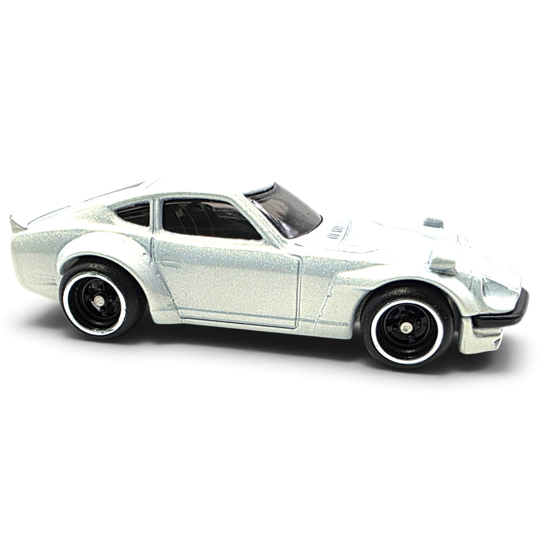 Hot Wheels - Datsun 240Z Custom - 2017 Cars & Donuts Series - Top CollectiblesDiecastHot Wheels