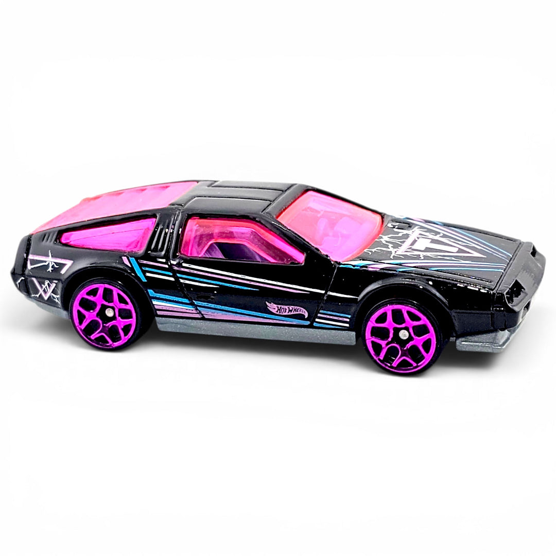 Hot Wheels - DMC Delorean - 2025 - Top CollectiblesDiecastHot Wheels