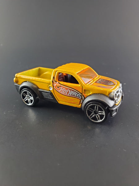 Hot Wheels - Dodge M80 - 2003 - Top CollectiblesDiecastHot Wheels