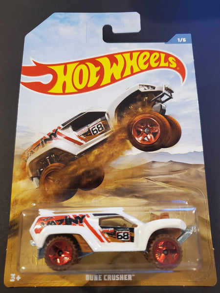 Hot Wheels - Dune Crusher - 2019 Off Road Trucks Series - Top CollectiblesDiecastHot Wheels