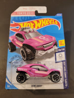 Hot Wheels - Dune Daddy - 2020 *Treasure Hunt* - Top CollectiblesDiecastHot Wheels