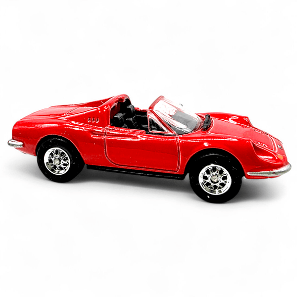 Hot Wheels - Ferrari Dino 246 GTS - 2014 Retro Entertainment Series - Top CollectiblesDiecastHot Wheels
