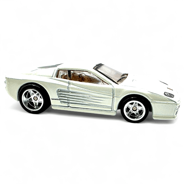 Hot Wheels - Ferrari F512M - 2013 Retro Entertainment Series - Top CollectiblesDiecastHot Wheels