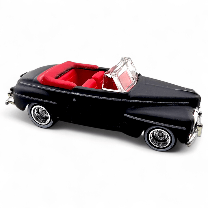 Hot Wheels - Ford Super De Luxe - 2019 Retro Entertainment - Top CollectiblesDiecastHot Wheels