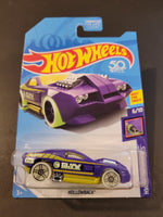 Hot Wheels - Hollowback - 2018 *Treasure Hunt* - Top CollectiblesDiecastHot Wheels