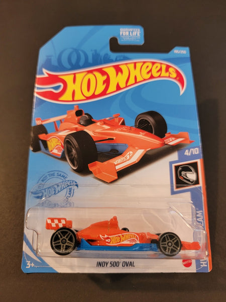 Hot Wheels - Indy 500 Oval - 2021 - Top CollectiblesDiecastHot Wheels