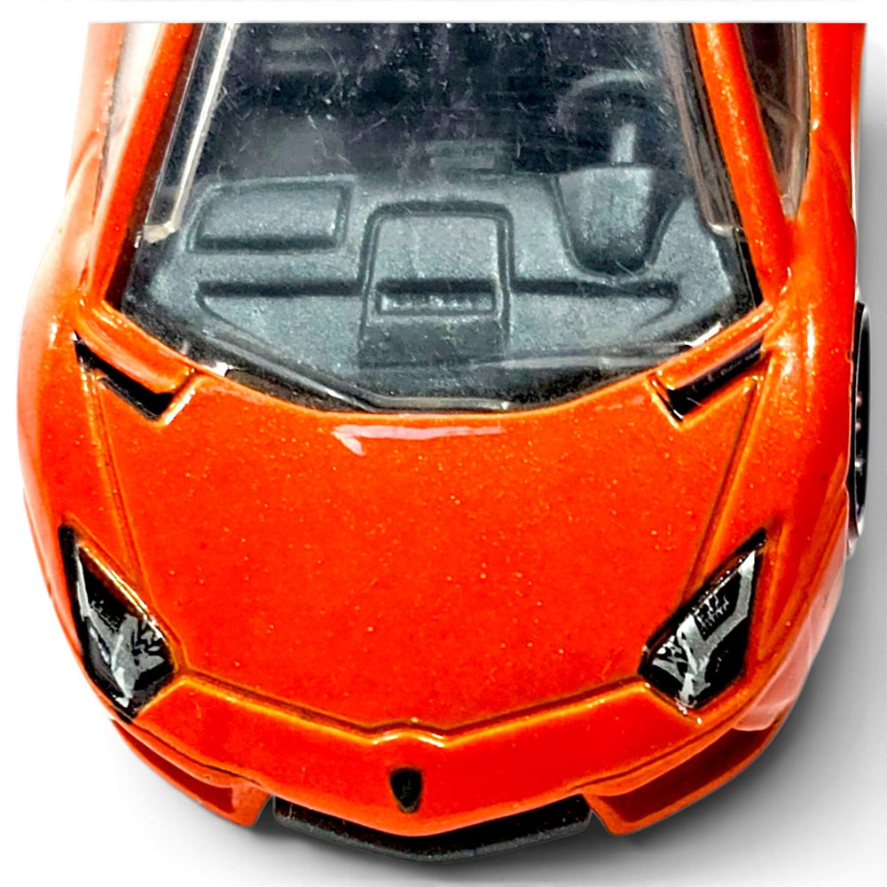 Hot Wheels - Lamborghini Aventador LP 700-4 - 2012 - Top CollectiblesDiecastHot Wheels