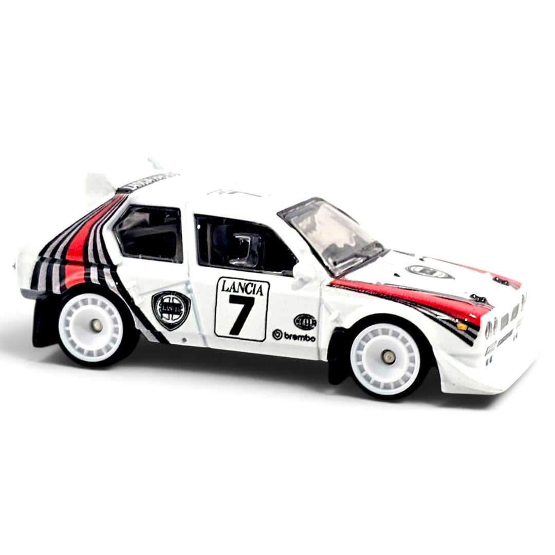 Hot Wheels - Lancia Delta S4 - 2026 Thrill Climbers Series - Top CollectiblesDiecastHot Wheels