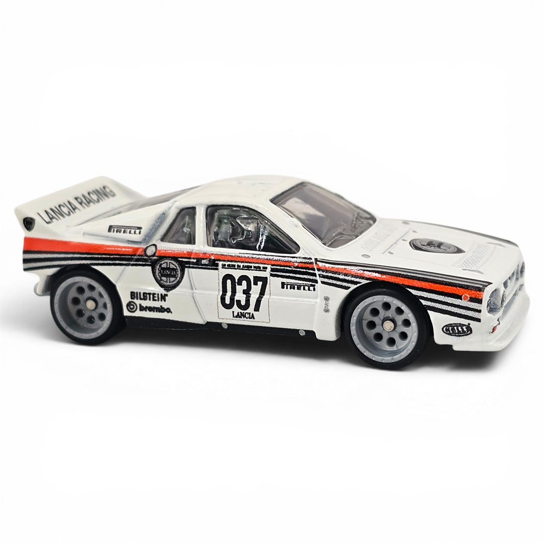 Hot Wheels - Lancia Rally 037 - 2020 Thrill Climbers Series - Top CollectiblesDiecastHot Wheels
