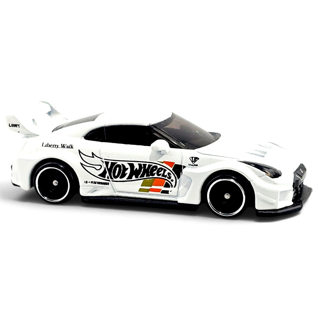 Hot Wheels - LB-Silhouette Works GT Nissan 35GT-RR Ver.2 - 2022 - Top CollectiblesDiecastHot Wheels