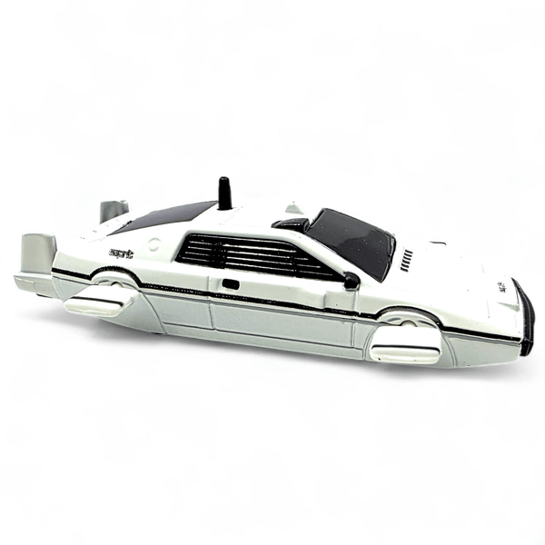 Hot Wheels - Lotus Esprit S1 (Submarine) - 2014 Retro Entertainment Series - Top CollectiblesDiecastHot Wheels