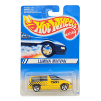 Hot Wheels - Lumina Minivan - 1995 *Wheels Variation* - Top CollectiblesDiecastHot Wheels