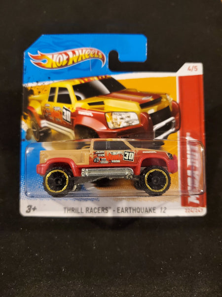 Hot Wheels - Mega - Duty - 2012 - Top CollectiblesDiecastHot Wheels