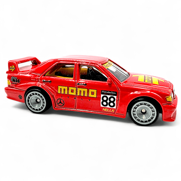 Hot Wheels - Mercedes - Benz 190E 2.5 - 1.6 - 2019 Open Track Series - Top CollectiblesDiecastHot Wheels