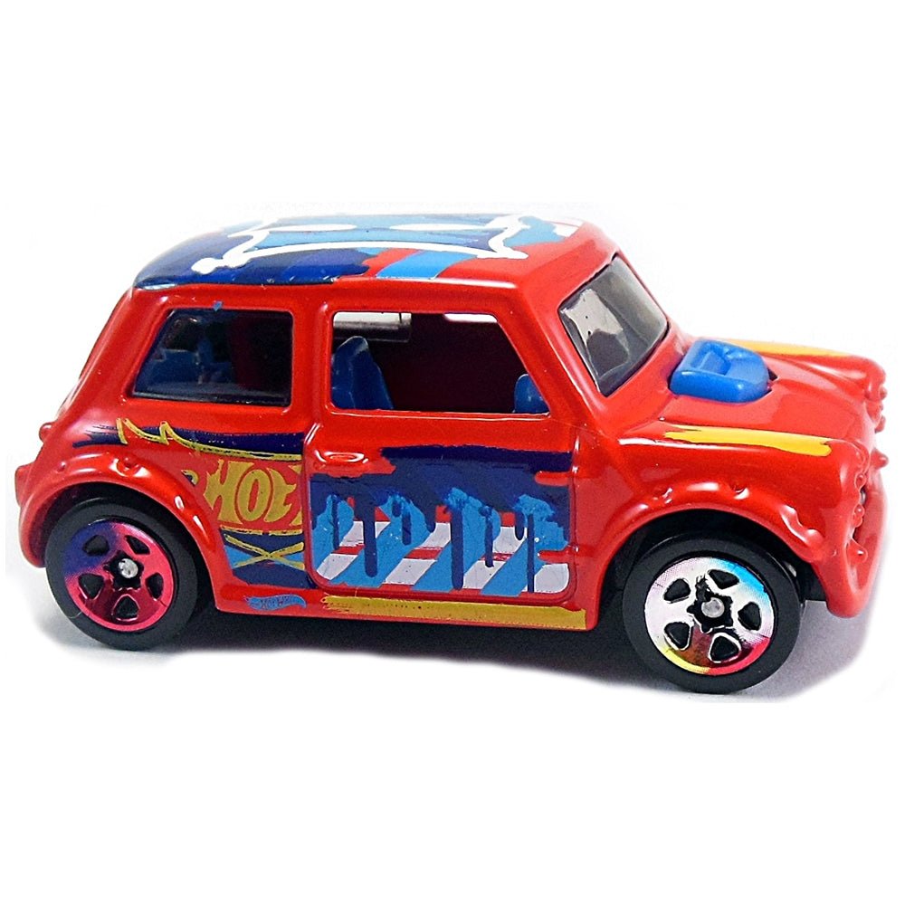 Hot Wheels - Morris Mini - 2016 - Top CollectiblesDiecastHot Wheels