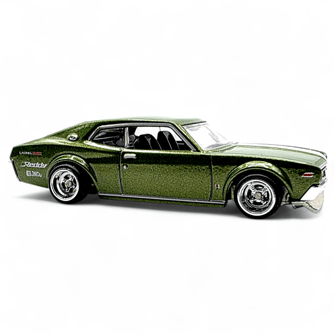 Hot Wheels - Nissan Laurel 2000 SGX - 2018 Japan Historics 2 Series - Top CollectiblesDiecastHot Wheels