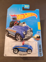 Hot Wheels - Pedal Driver - 2017 *Treasure Hunt* - Top CollectiblesDiecastHot Wheels