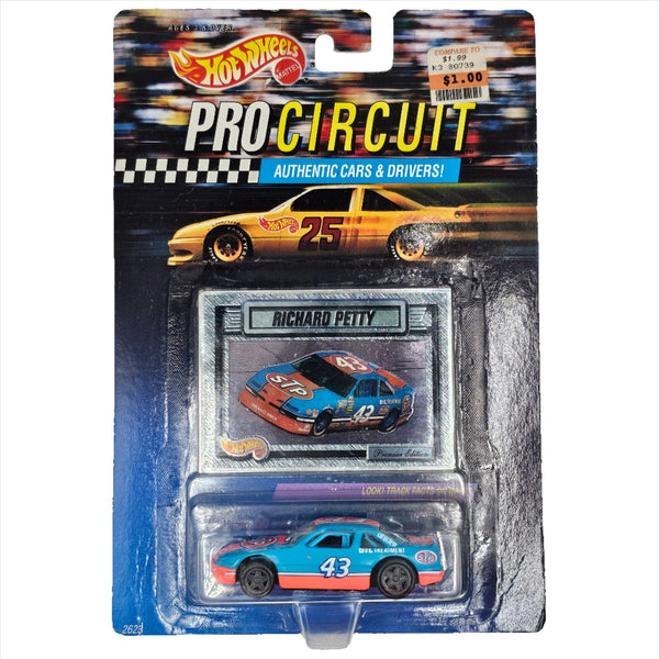 Hot Wheels - Pontiac Grand Prix Stock Car - 1993 Pro Circuit Series *Color Variation* - Top CollectiblesDiecastHot Wheels