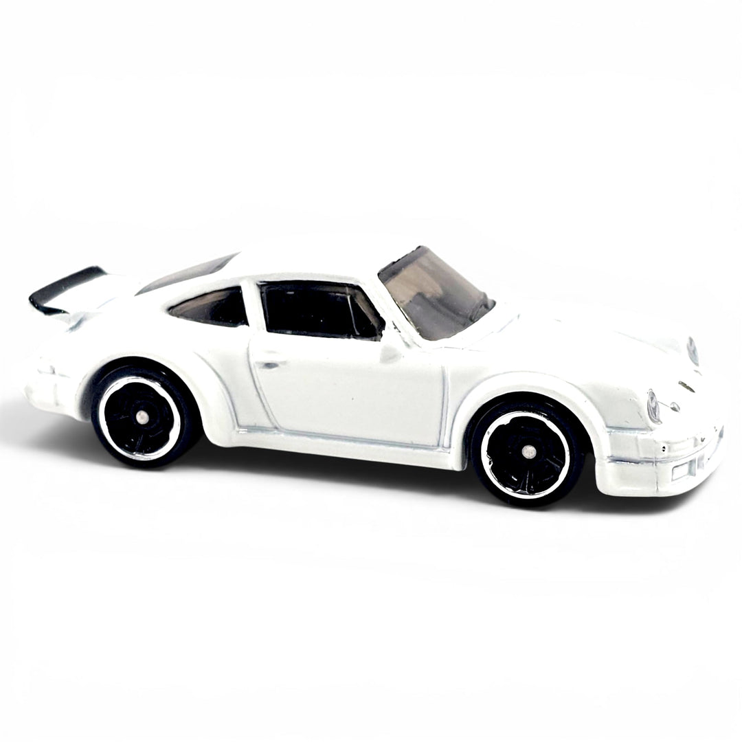 Hot Wheels - Porsche 934 Turbo RSR - 2018 - Top CollectiblesDiecastHot Wheels