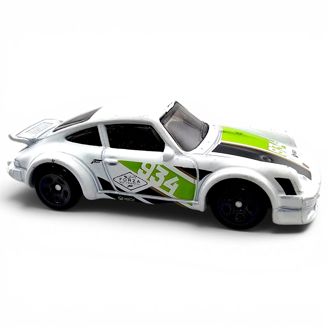 Hot Wheels - Porsche 934 Turbo RSR - 2021 Forza Motorsport Series - Top CollectiblesDiecastHot Wheels