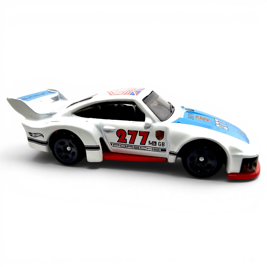 Hot Wheels - Porsche 935 - 2021 *Base Color Variation* - Top CollectiblesDiecastHot Wheels