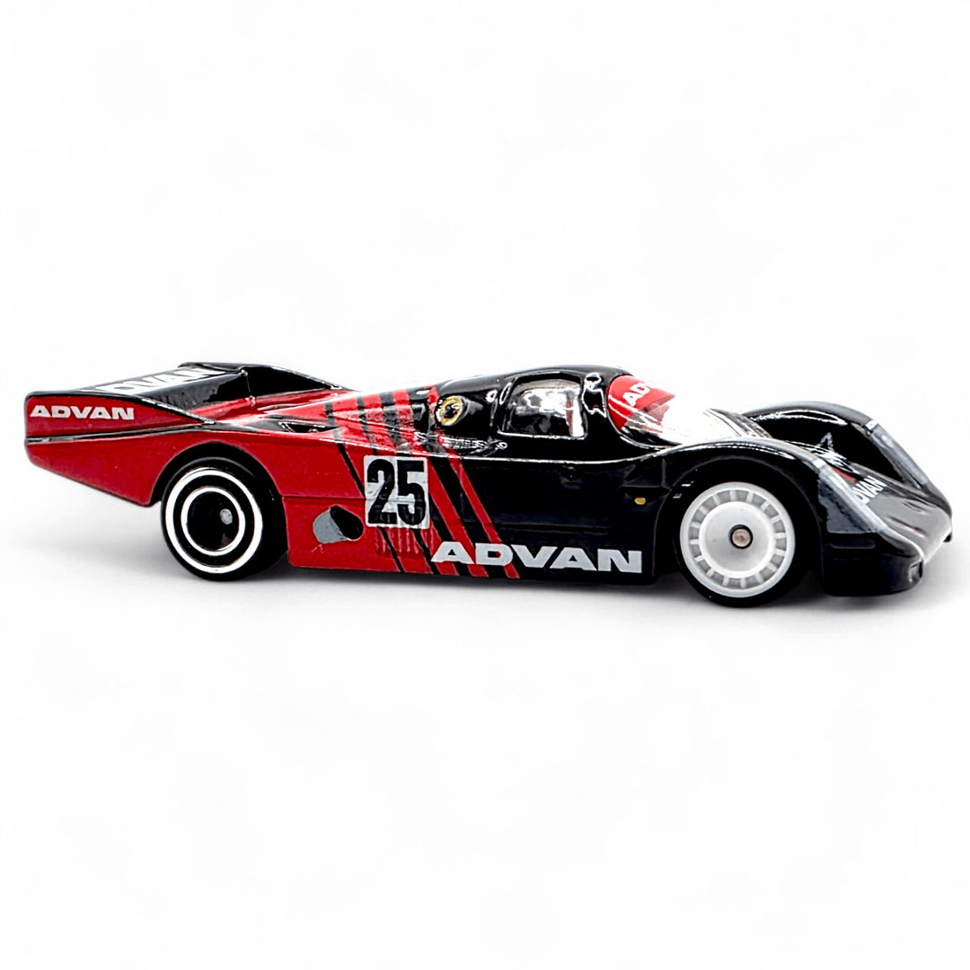 Hot Wheels - Porsche 962 - 2018 Circuit Legends Series - Top CollectiblesDiecastHot Wheels