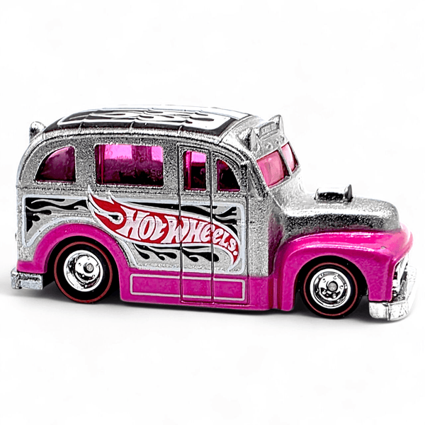 Hot Wheels - School Busted - 2013 *Walmart Mail - In Exclusive* - Top CollectiblesDiecastHot Wheels